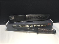 Smith & Wesson Combat Stacked Leather Handles
