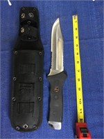 Knife DAO with sheath