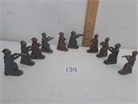 10 Lead Toy Soldiers