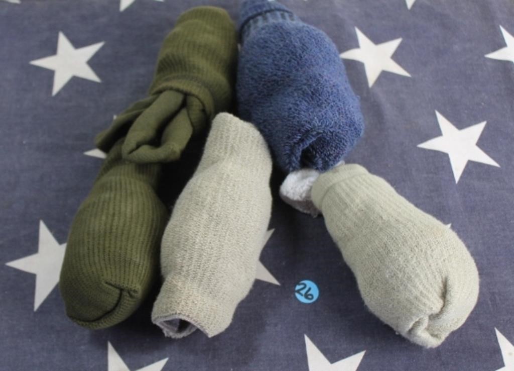 5 Pairs of Lightly Used Wool Socks - XL