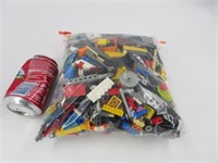 +/- 2lb de bloc Lego