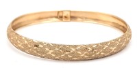 Ladies 10K Yellow Gold Diamond Cut Bangle Bracelet