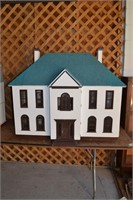 Large Colonial style hand crafted doll house with