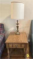 End Table with Lamp Note: Lamp Needs New Shade