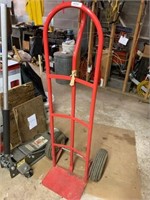 HAND TRUCK