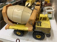 VINTAGE TONKA CONCRETE MIXER TRUCK