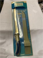 Shakespeare 9 inch fillet knife with sheath