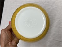 YELLOW PYREX 7" BOWL