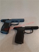 2 Sig Sauer P365XL pistol grip modules