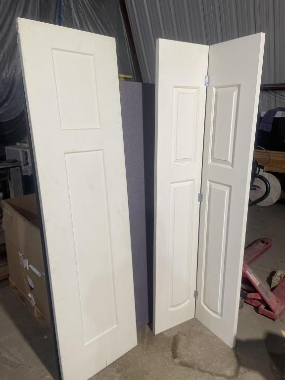 Pair of interior, unused doors, one is 22 x