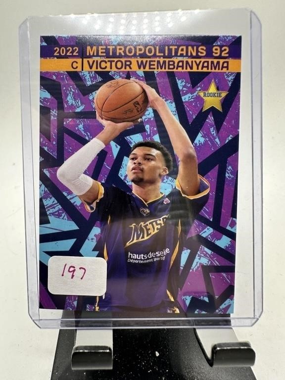 THURSDAY SPORTS CARD AUCTION GRADED SIGNED MORE