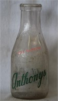 Antique Anthony's Milk Bottle Nashville, TN