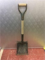Square Pointed Shovel