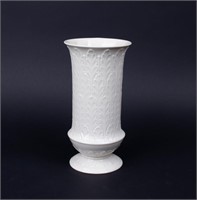 Lenox Large Vase Ivory Tall Acanthus "Campus" Leav