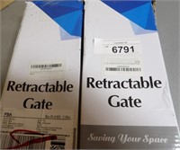 2x Retractable Gates