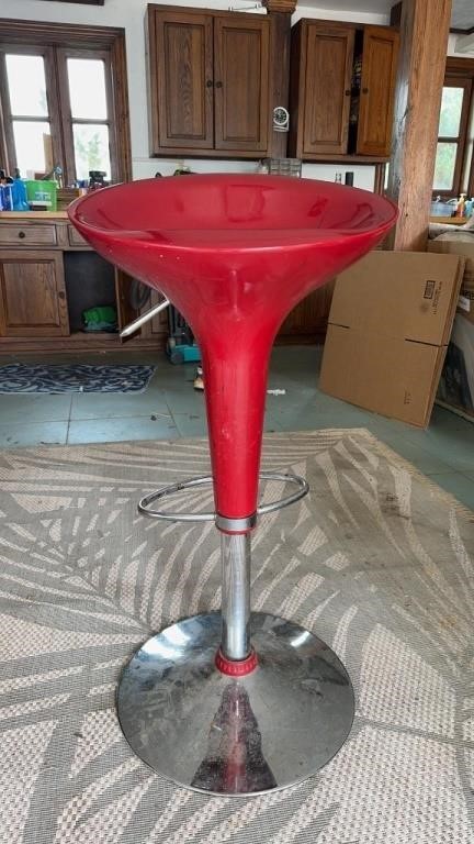 Deco red bar stool