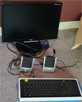 Nec Monitor, Speaker & Keyboard