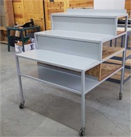 Metal display shelf, 4' tall, 42x42"