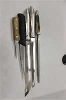 SELECTION OF KITCHEN KNIVES