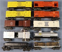 (10) Lionel O-Gauge Train Cars