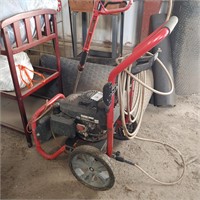 HUSKY POWER WASHER WITH HONDA MOTOR