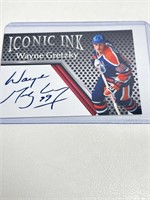 Iconic Ink Wayne Gretzky Facsimile Auto