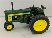 JD 720 NF by Yoder