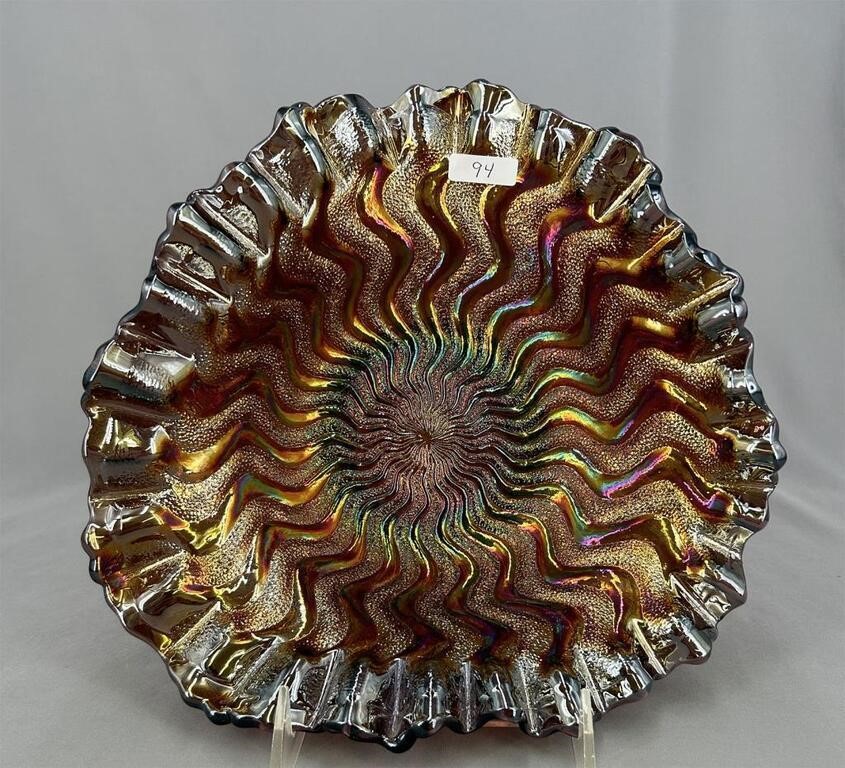 M'burg Zig Zag tri-cornered crimped edge bowl