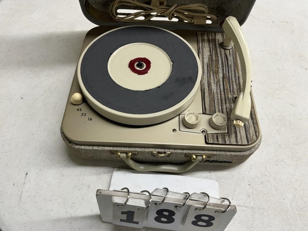 RCA Victor Portable Victrola