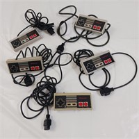Nintendo NES Original Controllers 004