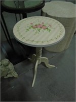 PAINTED TABLE, SOME DAMAGE ON ONE LEG