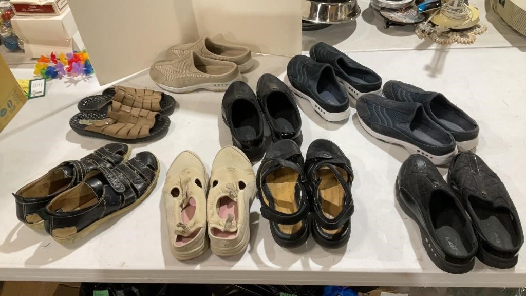 Mostly Size 10 women’s shoes