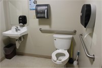 Contents Lobby bathroom toilet, sink, GP toilet pa