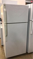 GE White Refrigerator MFA
