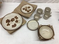 Yamaka Stoneware Set