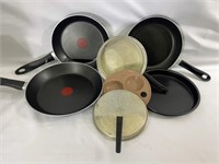 Miscellaneous cooking pans and pots