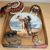 TRAY LOT OF NATIVE AMERICAN STYLE ITEMS