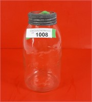 9" clear Right facing Beaver glass mason jar
