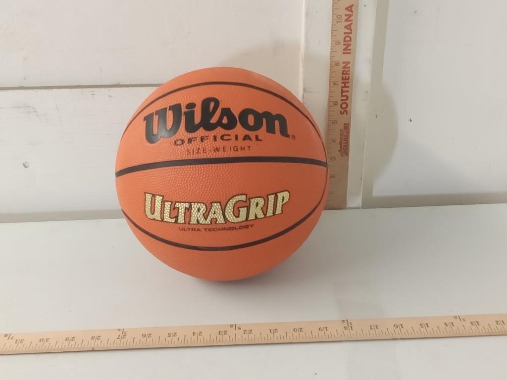 Wilson Ultra - Grip basketball