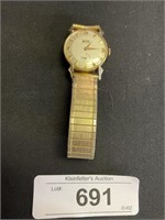 14k Gold Benross 27 Jewels Wrist Watch.