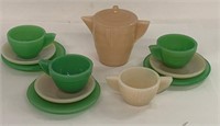 Akro Agate Pink & Green Glass Child's Tea Set