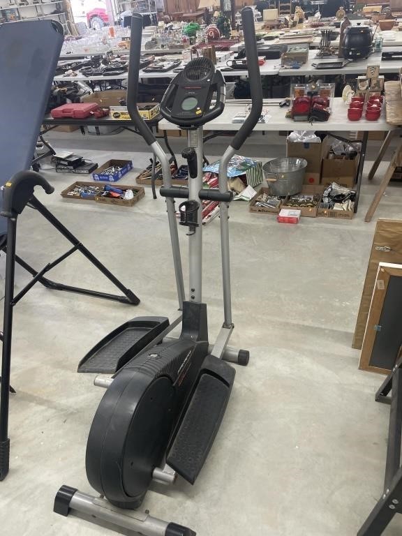 Pro form exercise machine