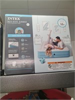 Intex 16in queen air mattress