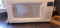 Goldstar intellowave 1100 watt microwave