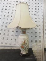 ORIENTAL PORCELAIN LAMP 29"T