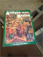 ANTIQUE RADIOS BOOK