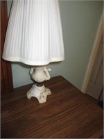 2 small white lamps