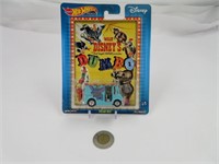 Voiture Hot Wheels Premium Disney, Bread Box