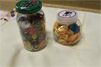 LOT OF TWO JARS OF VINTAGE BUTTONS