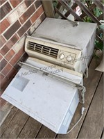 2 window air conditioning units not tested